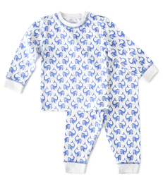 baby pyjama wit met blauwe walvis print Little Label